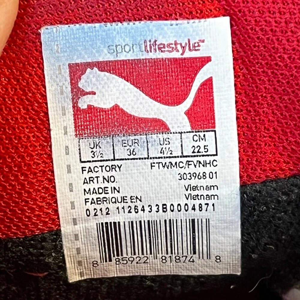Puma Ferrari Future Cat M1 Kids Sneakers‎ White Red Black 303968-01 Size 4.5Y